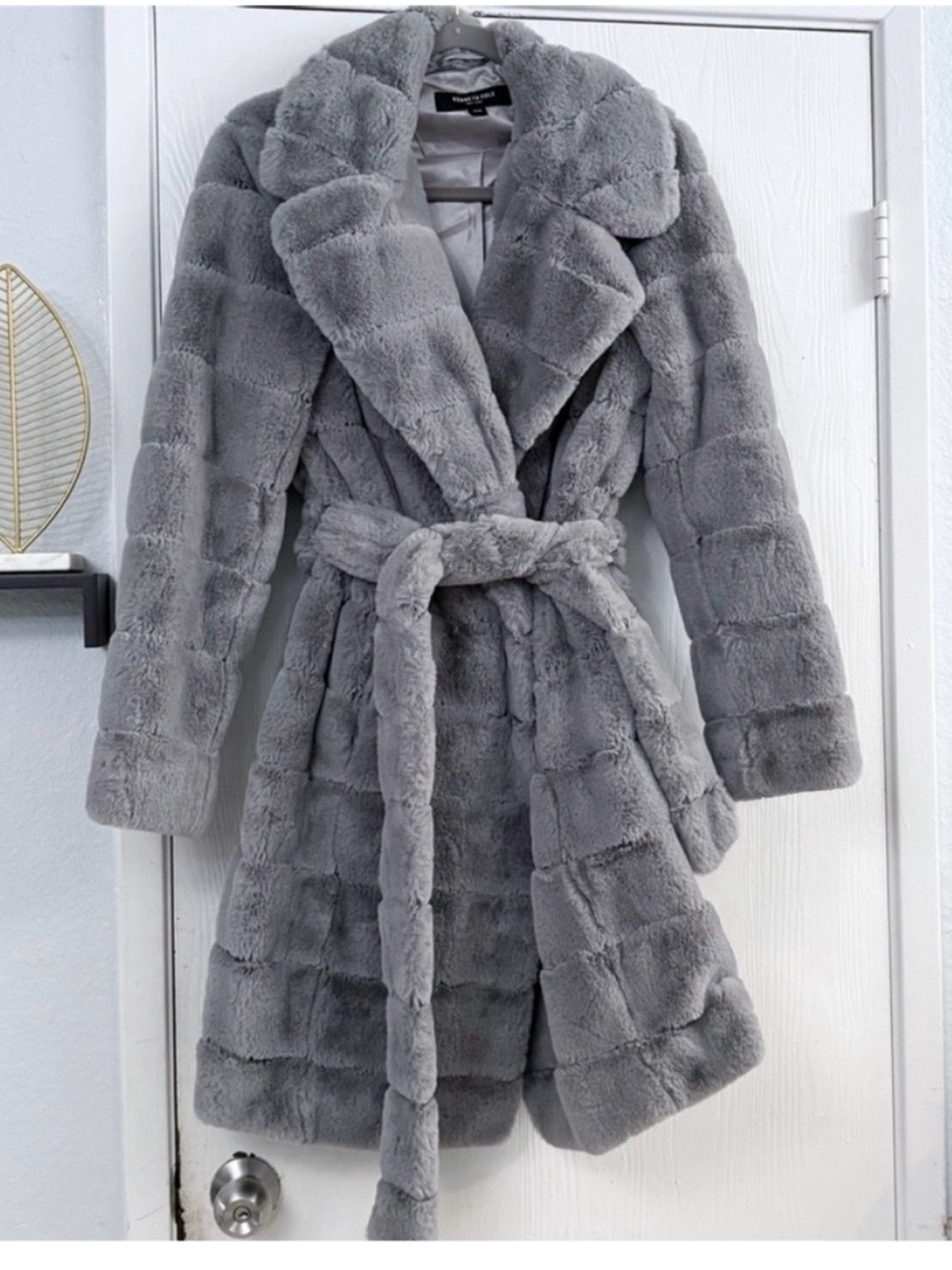 Kenneth Cole New York Women's Grooved Faux Fur Belted Gray Coat Size M